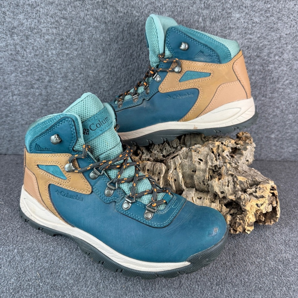 Columbia Newton Ridge Plus Waterproof Hiking Boots Womens 9.5 Wide Blue Leather